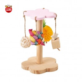 Marukan Carnival Toy Swaying Charm for Hamster (ML612)